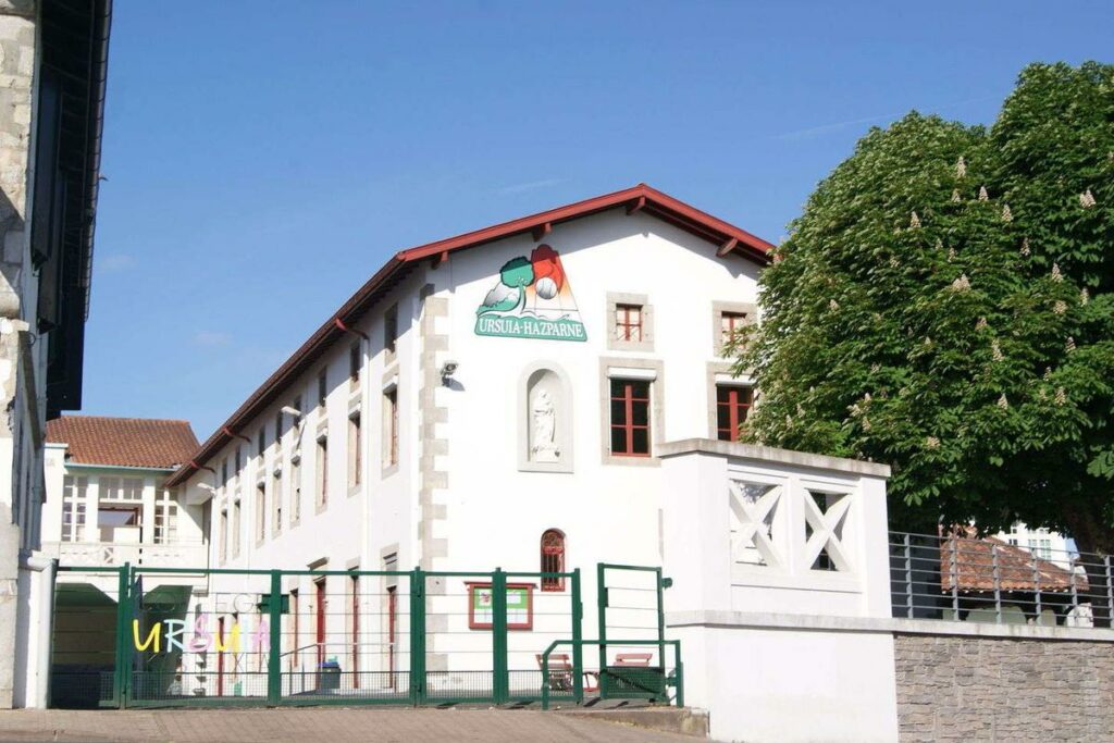 collège ursuya